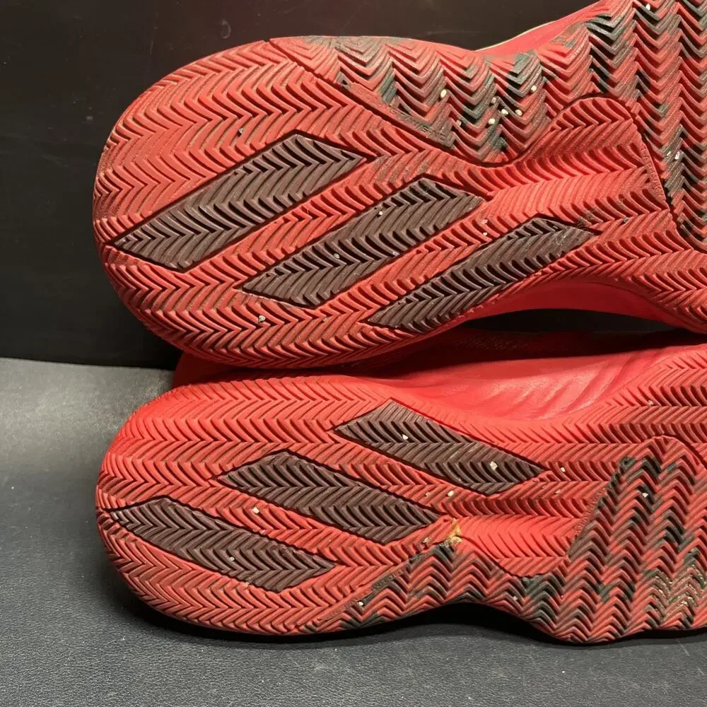 Adidas D.O.N. Issue 1 Iron Spider Marvel Red Gold Men's Size 13 EG0490 Spiderman